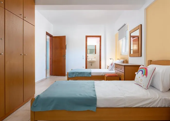 Artoria 2 First Floor Appartement Haraki